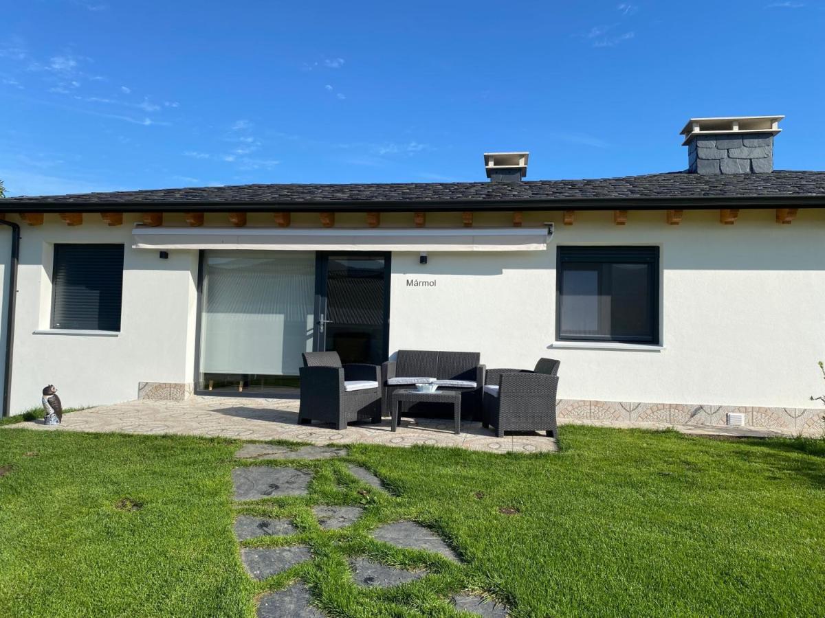 Apartamentos Turisticos Villacordido Villaframil ריבאדאו מראה חיצוני תמונה